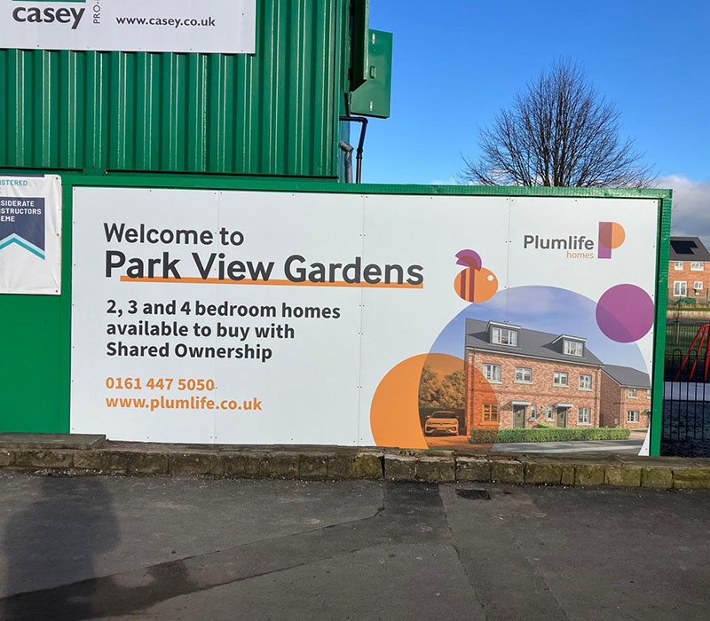 Plumlife’s large format, printed construction and site hoardings