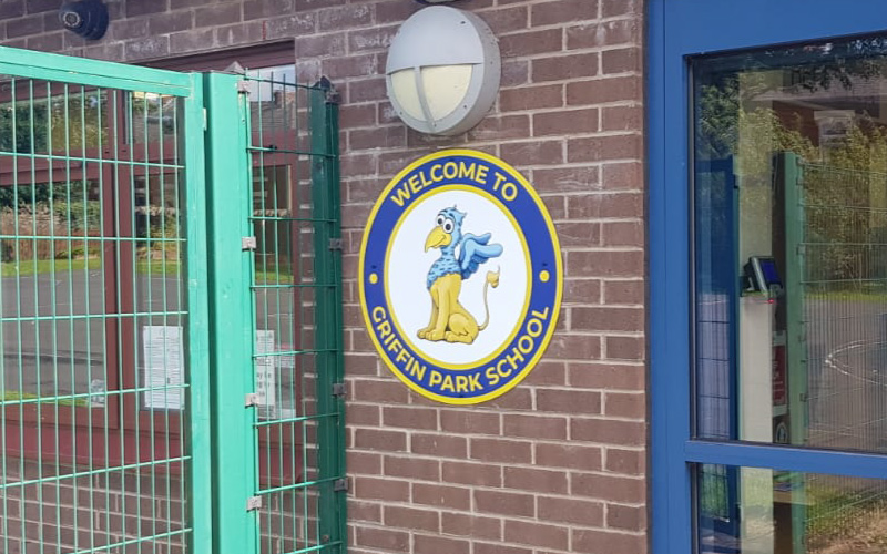 New school wall mounted signage for greater manchester primary school